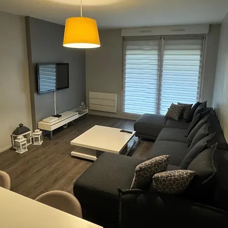 Appartement F2 Proche Marche De Noel